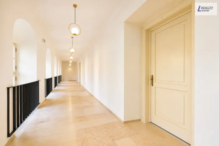 Pronájem bytu 1+kk, Jince, Slavíkova, 38 m2
