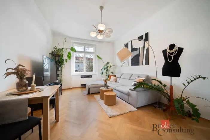 Prodej bytu 2+1, Praha - Vinohrady, Korunní, 47 m2