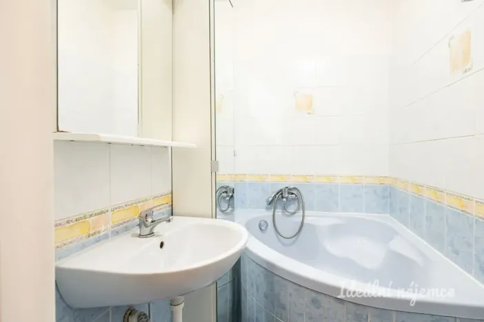 Pronájem bytu 2+kk, Praha - Stodůlky, Modrá, 45 m2