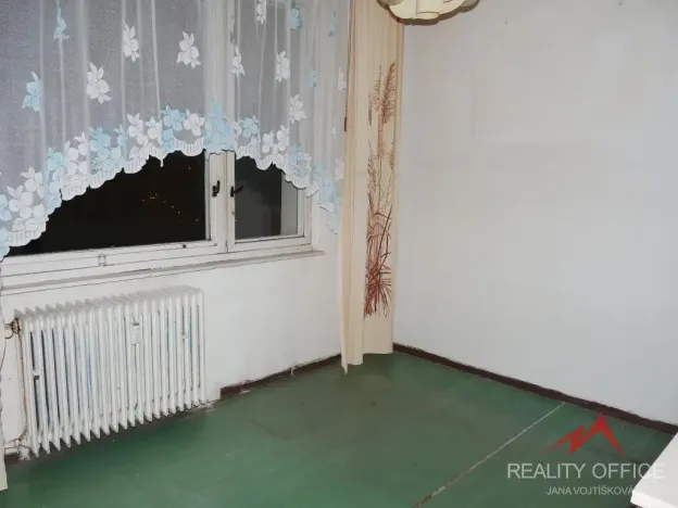 Pronájem bytu 2+1, Děčín - Děčín III-Staré Město, Kladenská, 58 m2