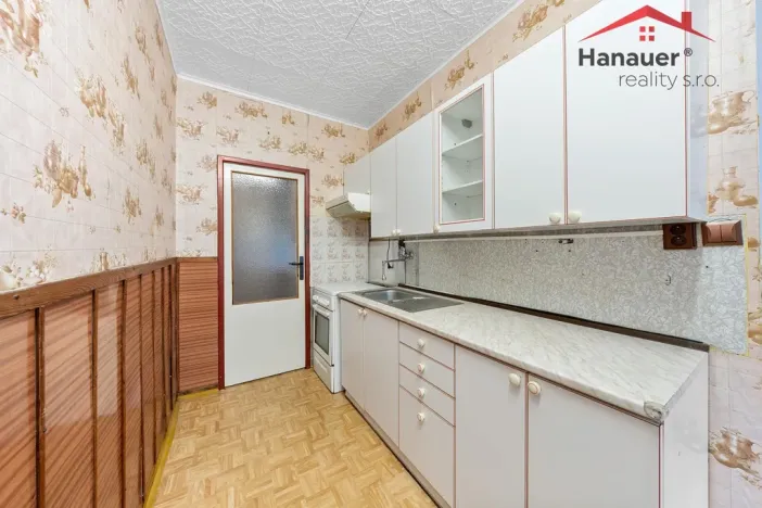 Prodej bytu 3+1, Děčín - Děčín III-Staré Město, Jezdecká, 67 m2