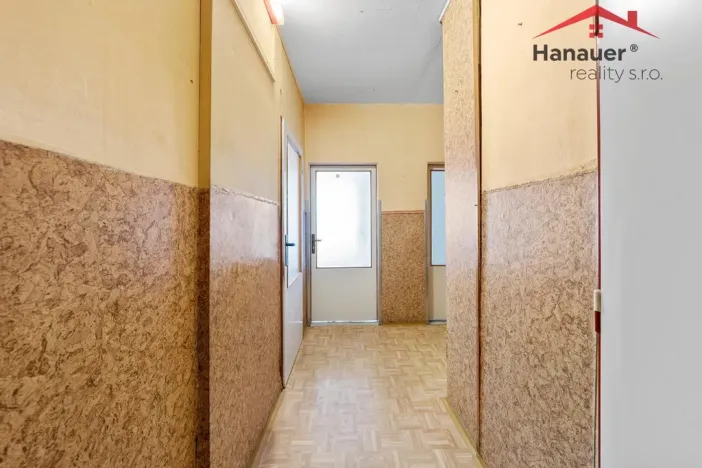 Prodej bytu 3+1, Děčín - Děčín III-Staré Město, Jezdecká, 67 m2