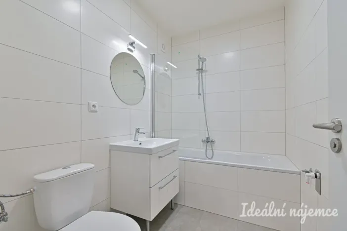 Pronájem bytu 1+1, Brno, Slovinská, 45 m2