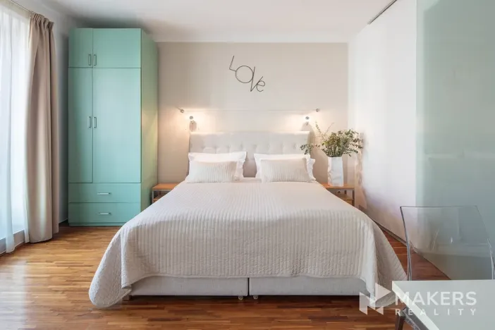 Pronájem bytu 1+kk, Praha - Smíchov, Holečkova, 30 m2