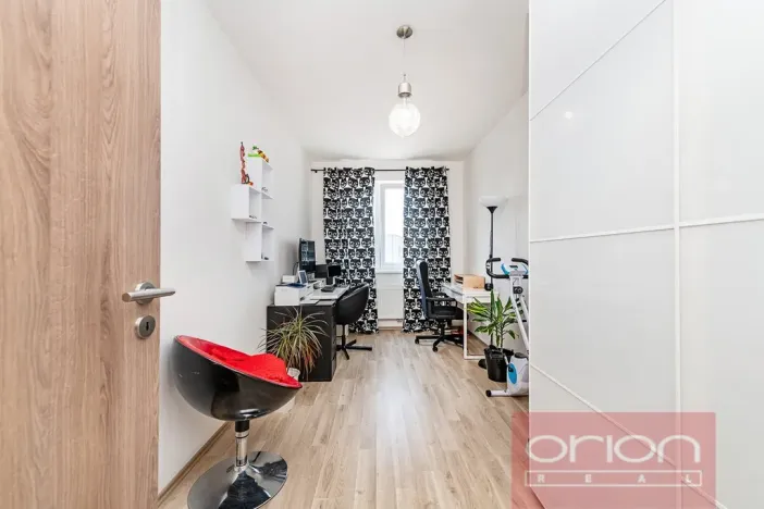 Prodej bytu 3+kk, Praha - Kyje, Sicherova, 72 m2