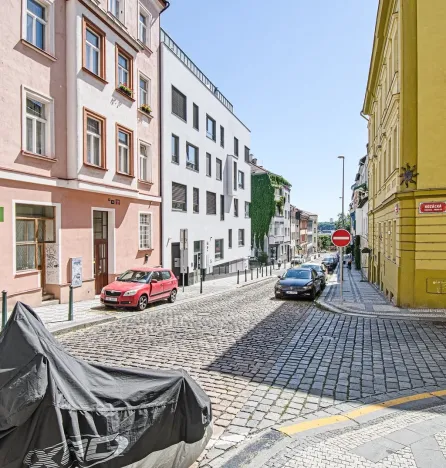 Pronájem bytu 2+kk, Praha - Vršovice, Donská, 70 m2