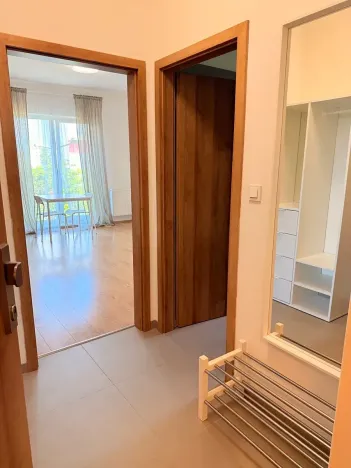 Pronájem bytu 1+kk, Praha - Chodov, Klapálkova, 33 m2