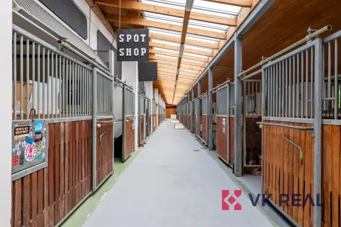 Prodej komerční nemovitosti, Praha - Bubeneč, Císařský ostrov, 3100 m2