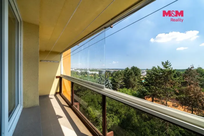 Pronájem bytu 2+kk, Praha, Bruslařská, 40 m2