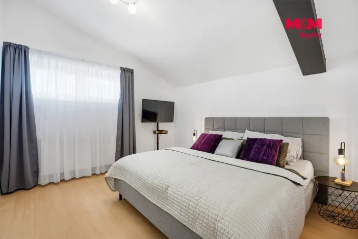 Prodej bytu 2+kk, Liberec - Liberec VI-Rochlice, Nádvorní, 54 m2
