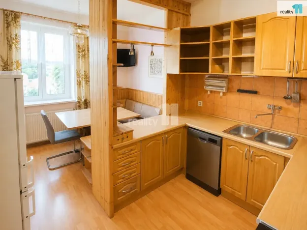 Pronájem bytu 2+1, Praha - Strašnice, Pod Třebešínem, 97 m2