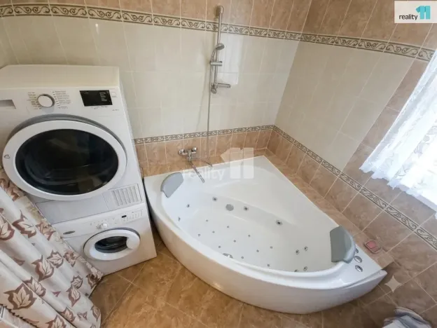 Pronájem bytu 2+1, Praha - Strašnice, Pod Třebešínem, 97 m2