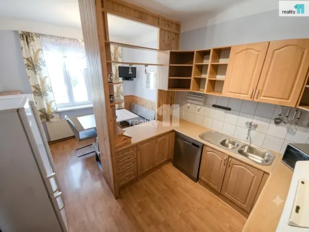 Pronájem bytu 2+1, Praha - Strašnice, Pod Třebešínem, 97 m2