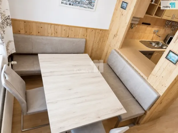 Pronájem bytu 2+1, Praha - Strašnice, Pod Třebešínem, 97 m2