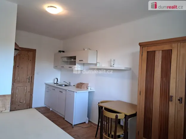 Pronájem bytu 1+kk, Frenštát pod Radhoštěm, Rožnovská, 15 m2