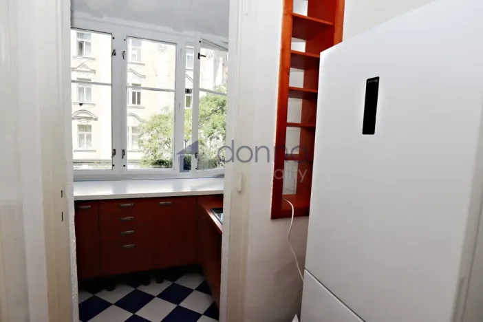 Pronájem bytu 2+kk, Praha, Šmilovského, 54 m2