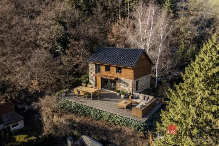 Prodej chaty, Týn nad Vltavou - Hněvkovice na levém břehu Vltavy, 80 m2