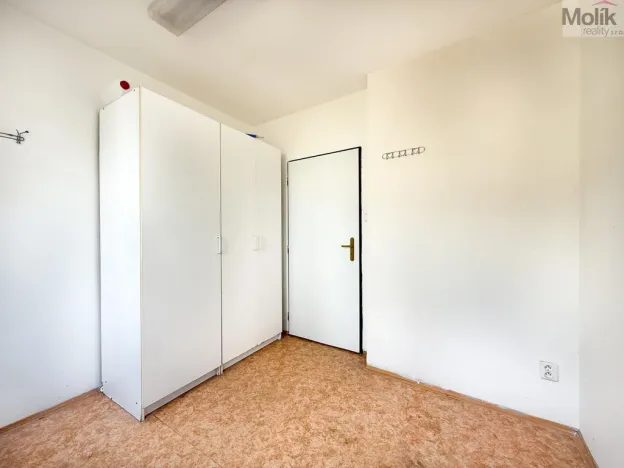 Prodej bytu 3+1, Osek, Hrdlovská, 55 m2