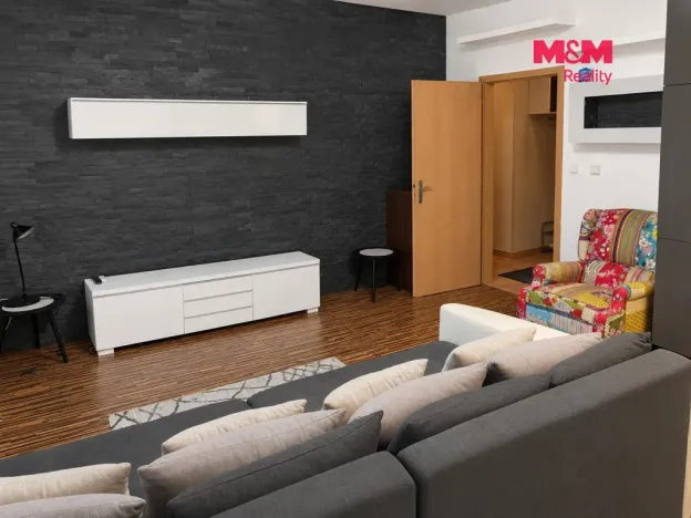 Pronájem bytu 2+kk, Praha - Letňany, Malkovského, 52 m2