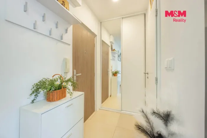 Prodej bytu 1+1, Slaný, Všehlušická, 26 m2