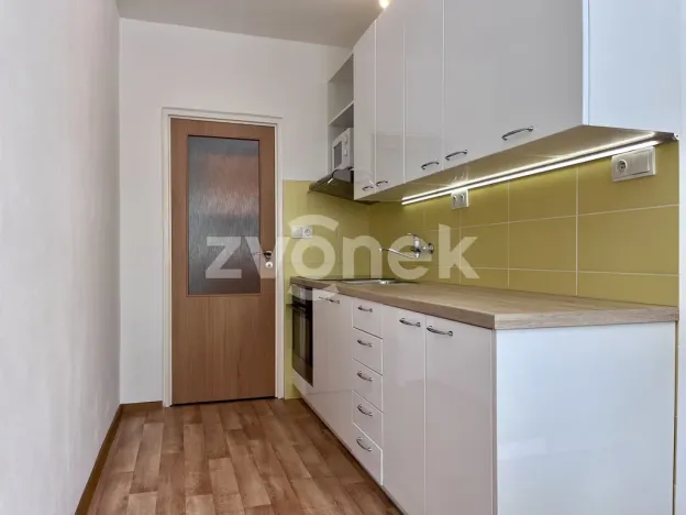 Pronájem bytu 3+1, Otrokovice - Kvítkovice, SNP, 68 m2