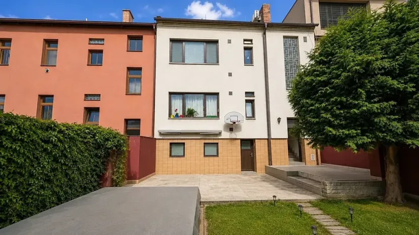 Pronájem bytu 2+1, Brno, Potácelova, 67 m2