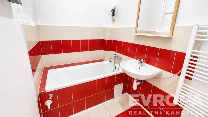 Prodej bytu 1+kk, Praha - Nusle, Soudní, 30 m2