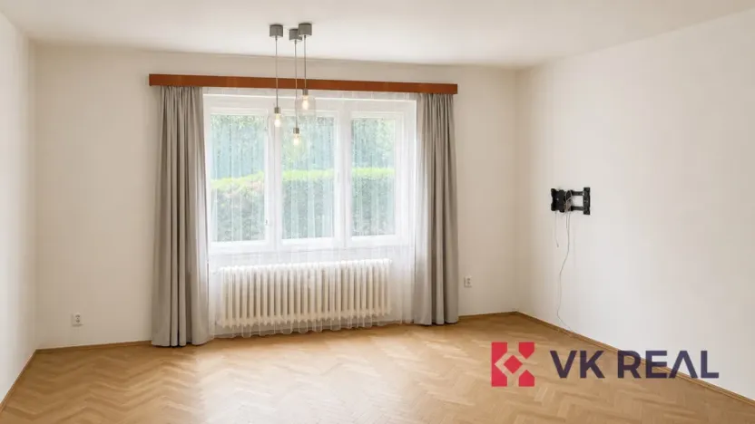 Pronájem bytu 2+1, Praha - Suchdol, Internacionální, 68 m2