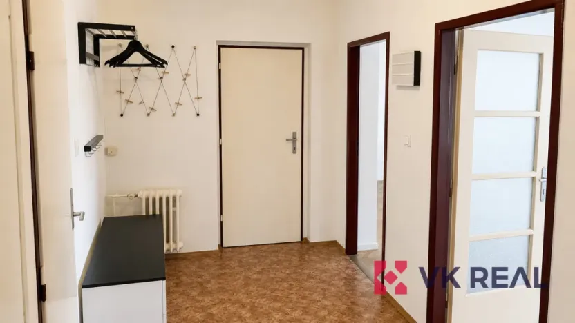 Pronájem bytu 2+1, Praha - Suchdol, Internacionální, 68 m2