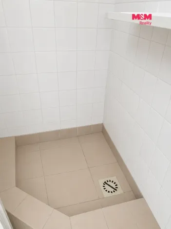 Pronájem kanceláře, Praha - Prosek, Prosecká, 50 m2