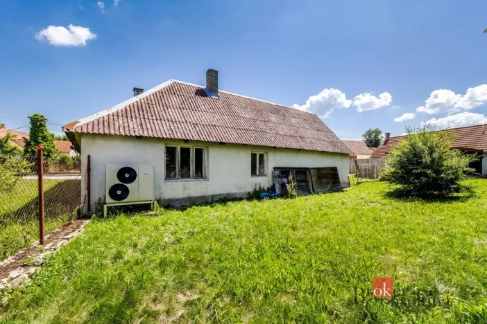 Prodej rodinného domu, Pístina, 180 m2