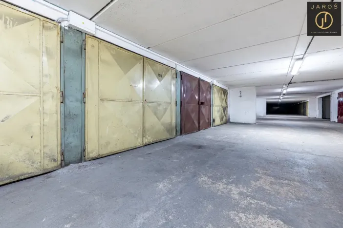 Prodej garáže, Kladno, Bellevue, 16 m2