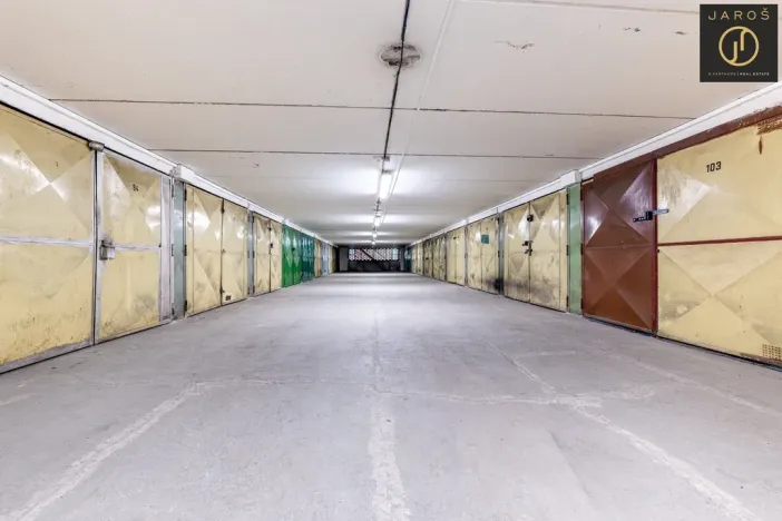 Prodej garáže, Kladno, Bellevue, 16 m2