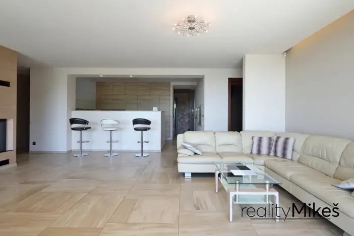 Prodej rodinného domu, Křižany, 470 m2
