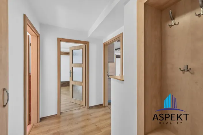 Pronájem bytu 2+kk, Praha - Holešovice, Tovární, 64 m2
