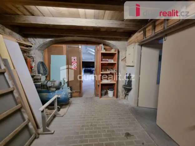 Pronájem výrobních prostor, Odolena Voda, Velkoveská, 238 m2