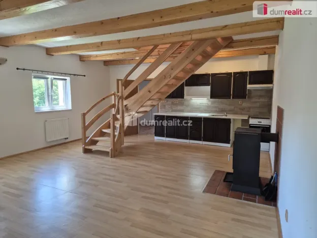 Pronájem rodinného domu, Kájov - Mezipotočí, 130 m2