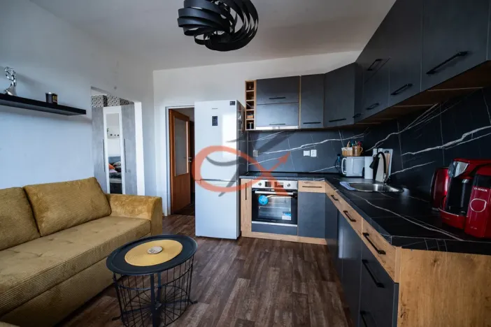 Prodej bytu 2+kk, Rožnov pod Radhoštěm, Meziříčská, 42 m2