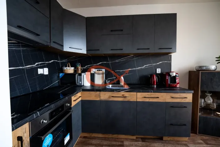 Prodej bytu 2+kk, Rožnov pod Radhoštěm, Meziříčská, 42 m2