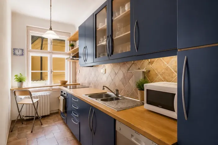 Pronájem bytu 3+1, Praha - Malá Strana, Všehrdova, 80 m2