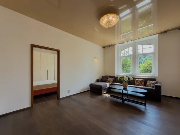 Prodej bytu 3+1, Karlovy Vary, Na Vyhlídce, 90 m2