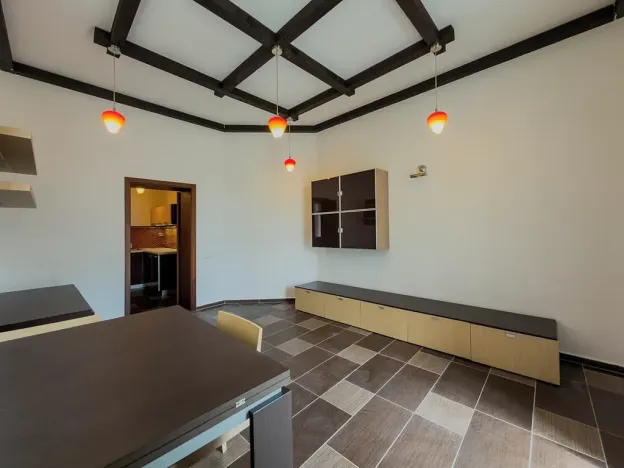 Prodej bytu 3+1, Karlovy Vary, Na Vyhlídce, 90 m2