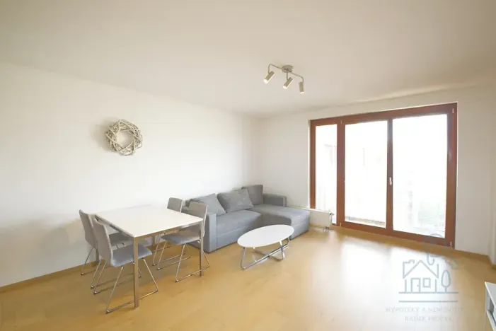 Pronájem bytu 2+kk, Praha - Holešovice, V háji, 56 m2