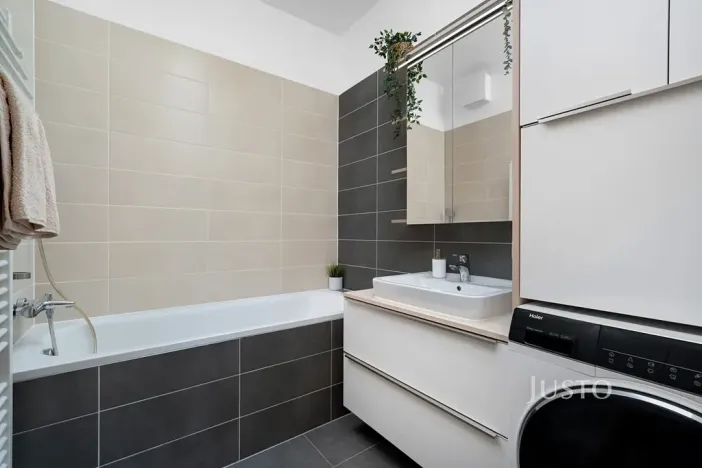 Prodej bytu 3+kk, Rosice, Karla IV., 77 m2
