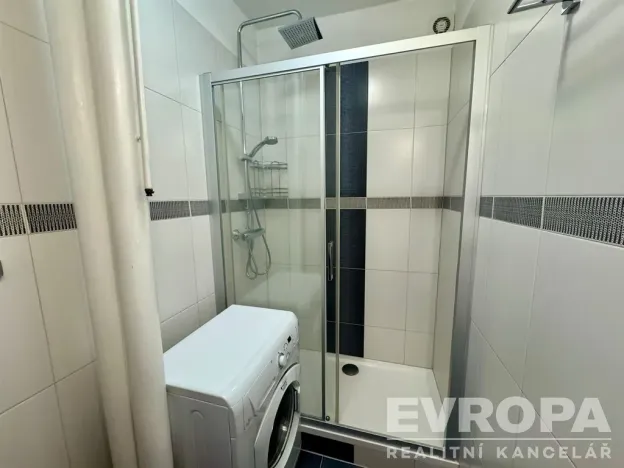 Pronájem bytu 2+kk, Plzeň - Východní Předměstí, náměstí Generála Píky, 54 m2