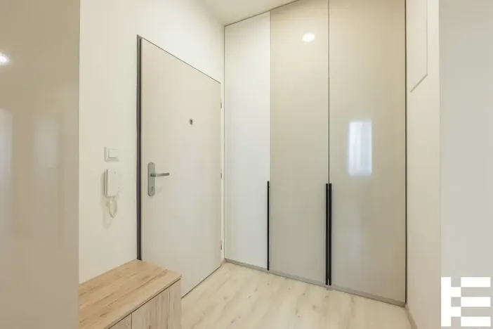 Pronájem bytu 2+kk, Praha - Vysočany, Čerpadlová, 60 m2