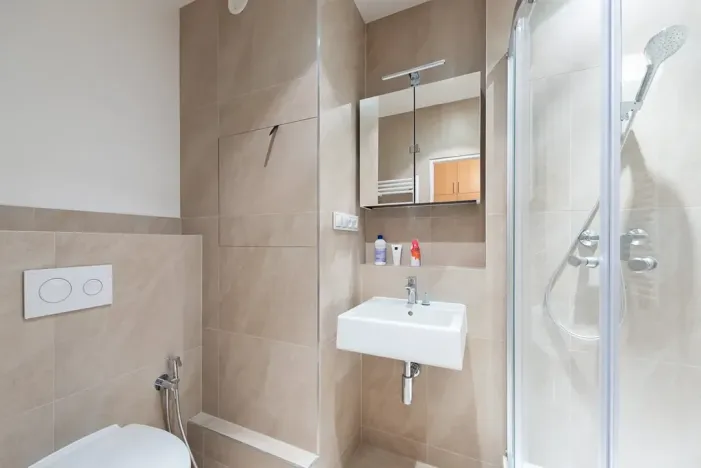 Prodej bytu 2+1, Praha - Malešice, Počernická, 56 m2
