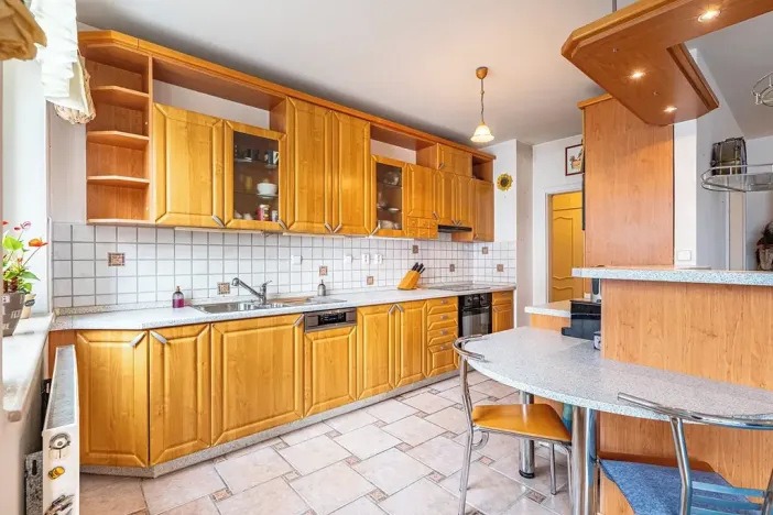 Prodej bytu 4+1, Praha - Žižkov, V kapslovně, 100 m2