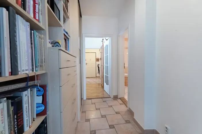 Prodej bytu 4+1, Praha - Žižkov, V kapslovně, 100 m2