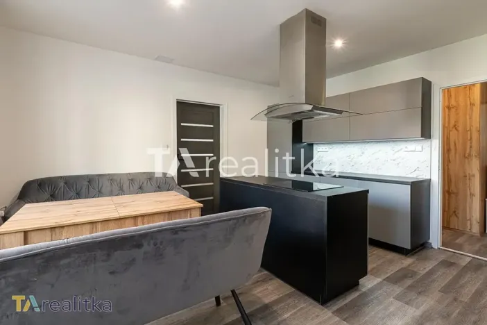 Prodej bytu 3+1, Orlová, Adamusova, 65 m2